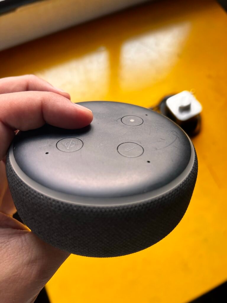 Echo Dot 3ª geração Alexa grafite com caixa e fonte original, foto 3 de 6